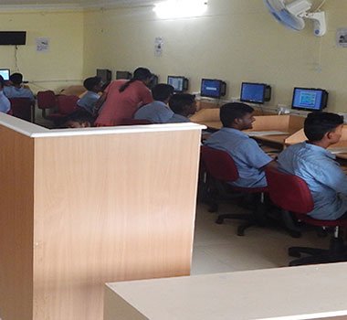 Ceoa Matriculation School Kariapatti Image